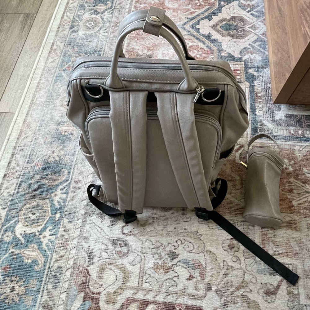 La’Mare Diaper bag back pack - Picture 3 of 11